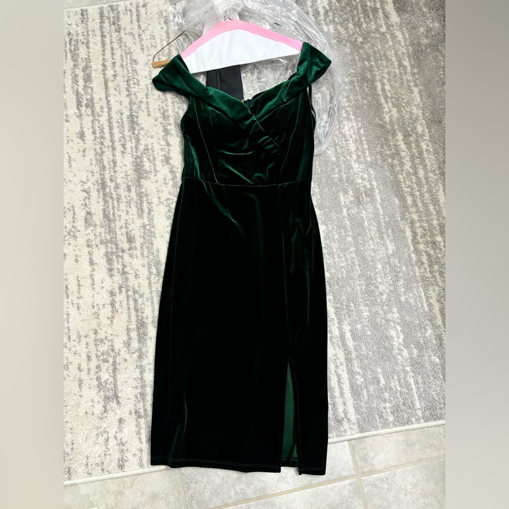 Emerald green formal dress